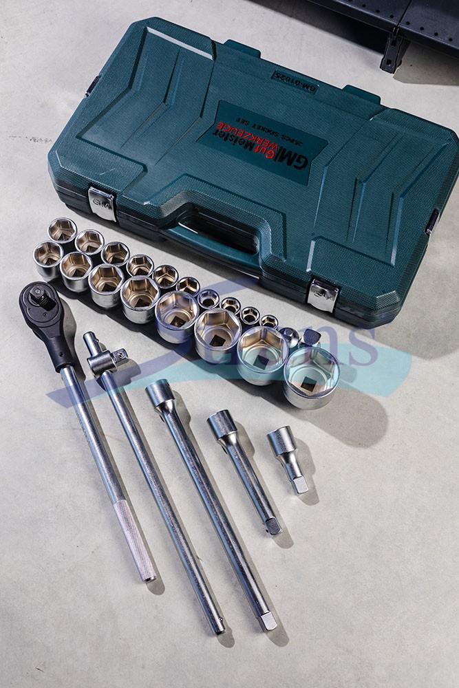 Набір Головок Торцевих Gut Meister З Трещіткою 3/4